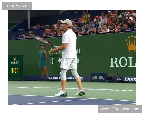2025年网球赛季精彩回顾 新星崛起与老将对决激烈展开
