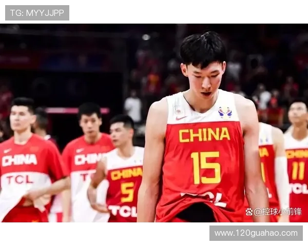 中国男篮逆袭取胜 李凯尔末节连得12分助力球队大逆转