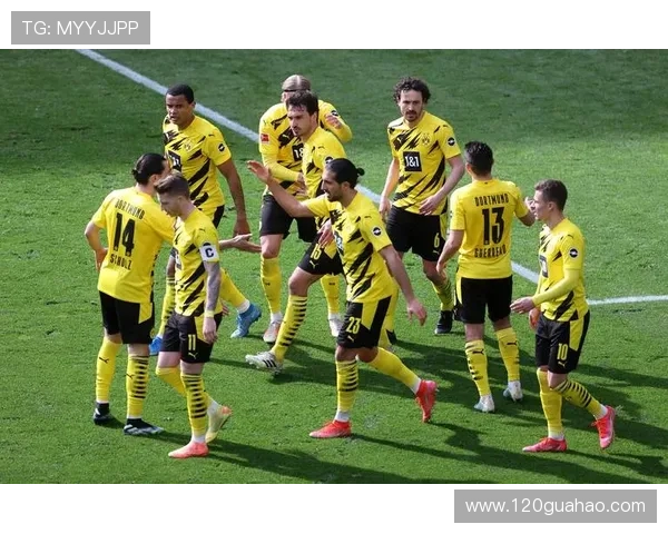 多特蒙德俱乐部最新动态：主帅战术调整与冬季转会市场前瞻